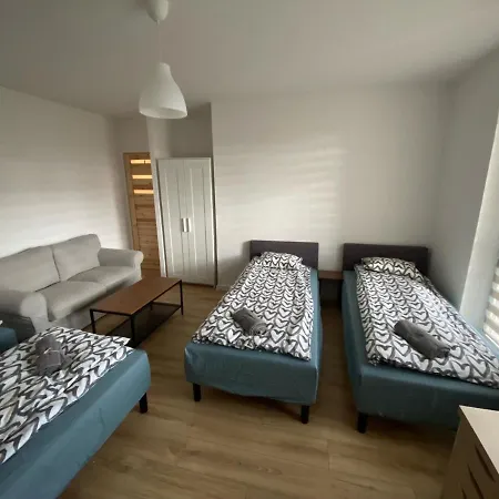 Polinezyjska Homestay *